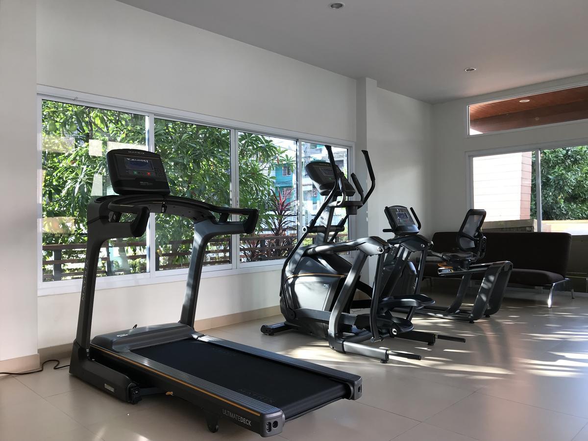 Paragon Suites Resort جومتين بيتش المظهر الخارجي الصورة
