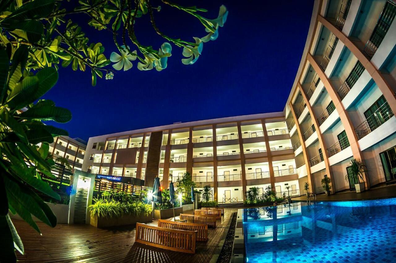 Paragon Suites Resort جومتين بيتش المظهر الخارجي الصورة